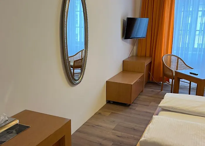 Post 20 ホテル 3*