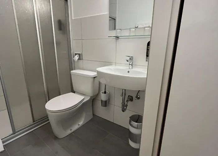 Отель Post 20 Браунау-ам-Инн